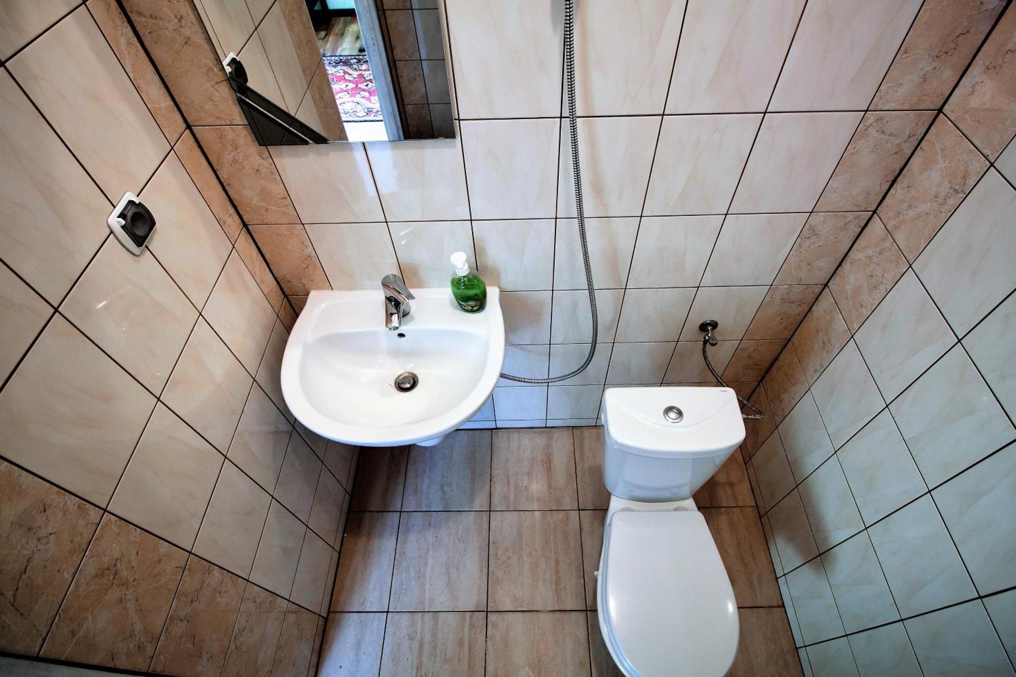 Kremenaros Vandrerhjem Ustrzyki Górne Rom bilde