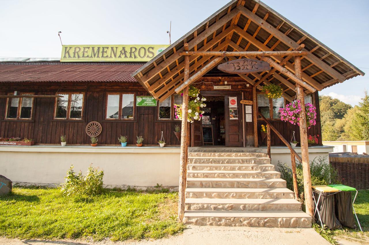Kremenaros Vandrerhjem Ustrzyki Górne Eksteriør bilde